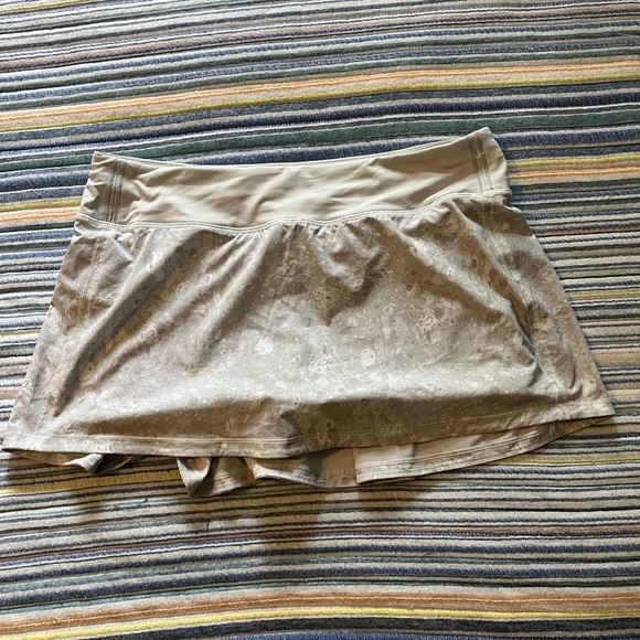 Lululemon Pace Rival Mid-Rise Tennis Skirt - Picture 3 of 13